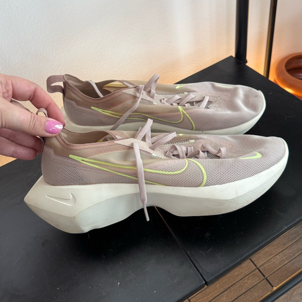 Nike Women's Tan and Cream Sneakers